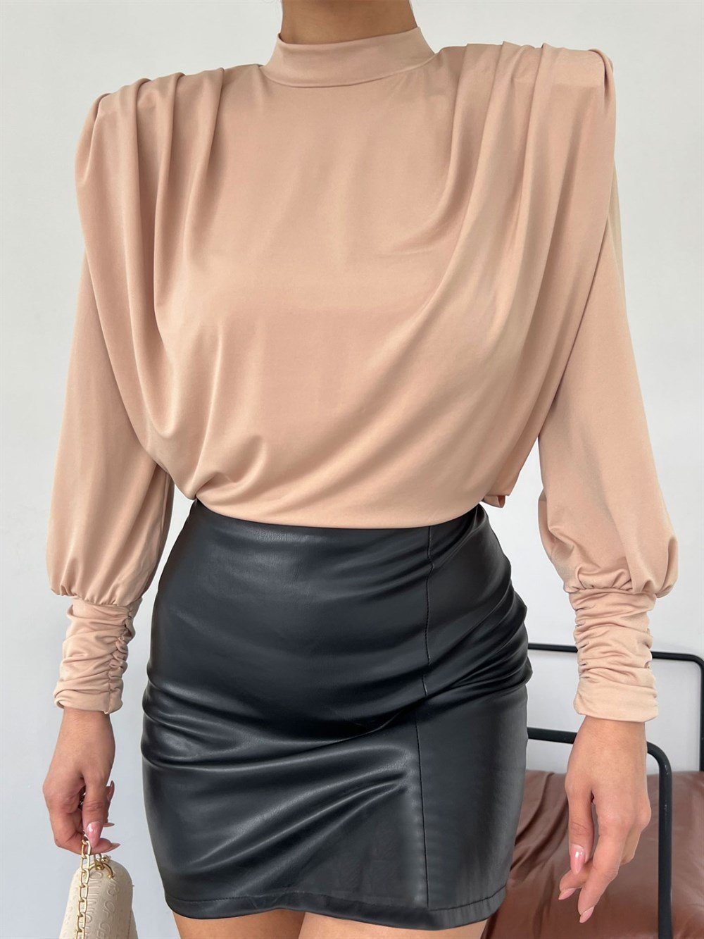 High Neck Classy Top - MASHUP