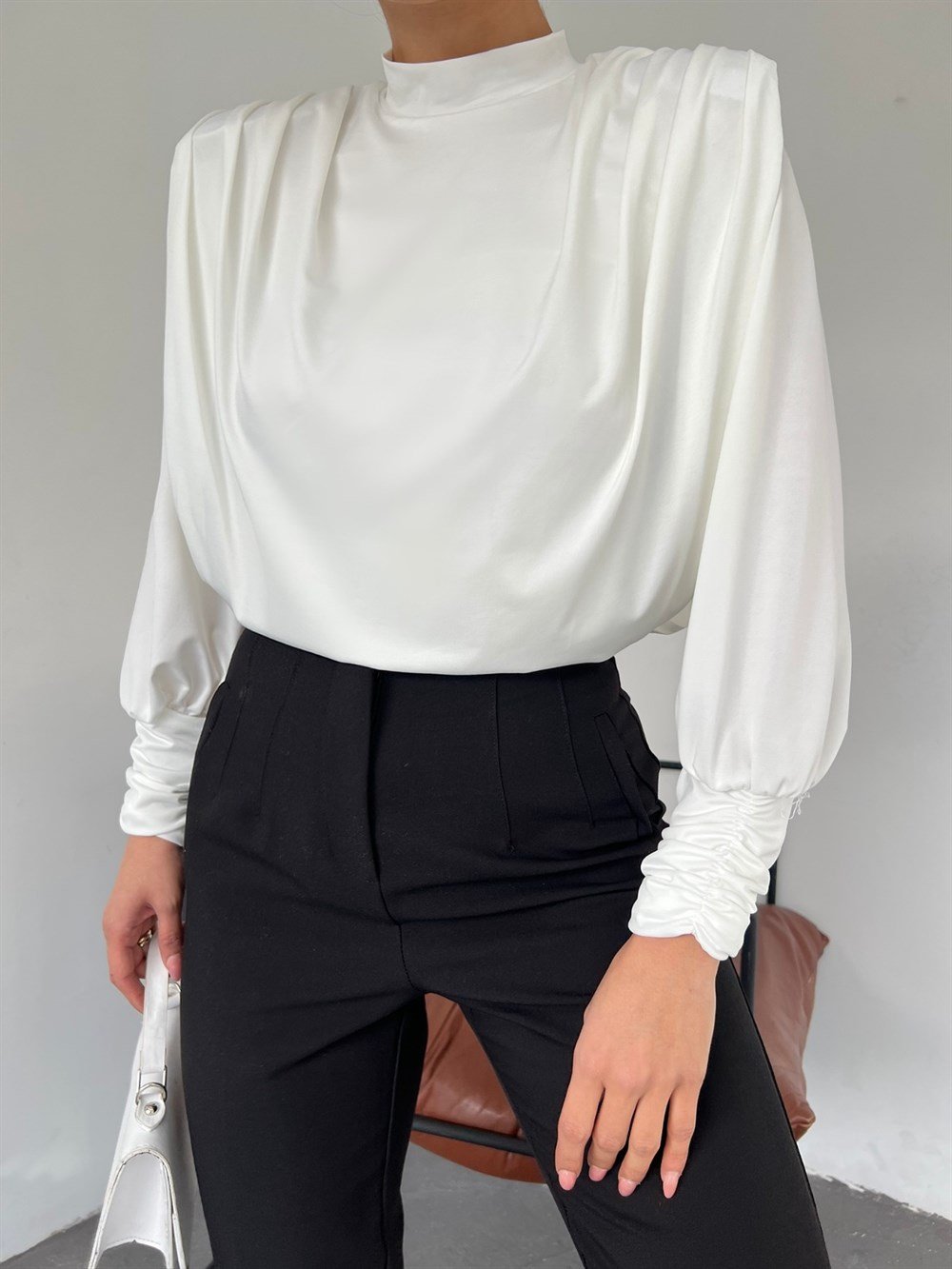 High Neck Classy Top - MASHUP