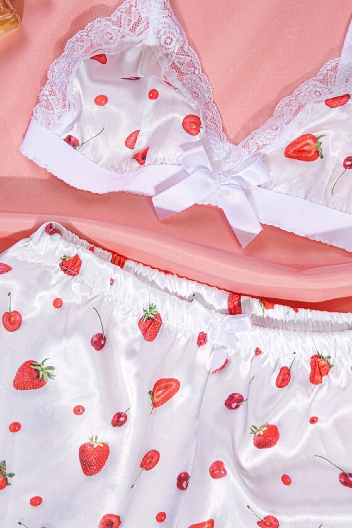 Strawberry print swim wear - MASHUP